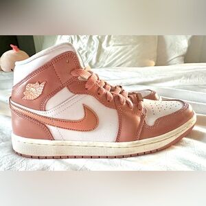 Air Jordan 1 Mid – Pink/White (Women’s)